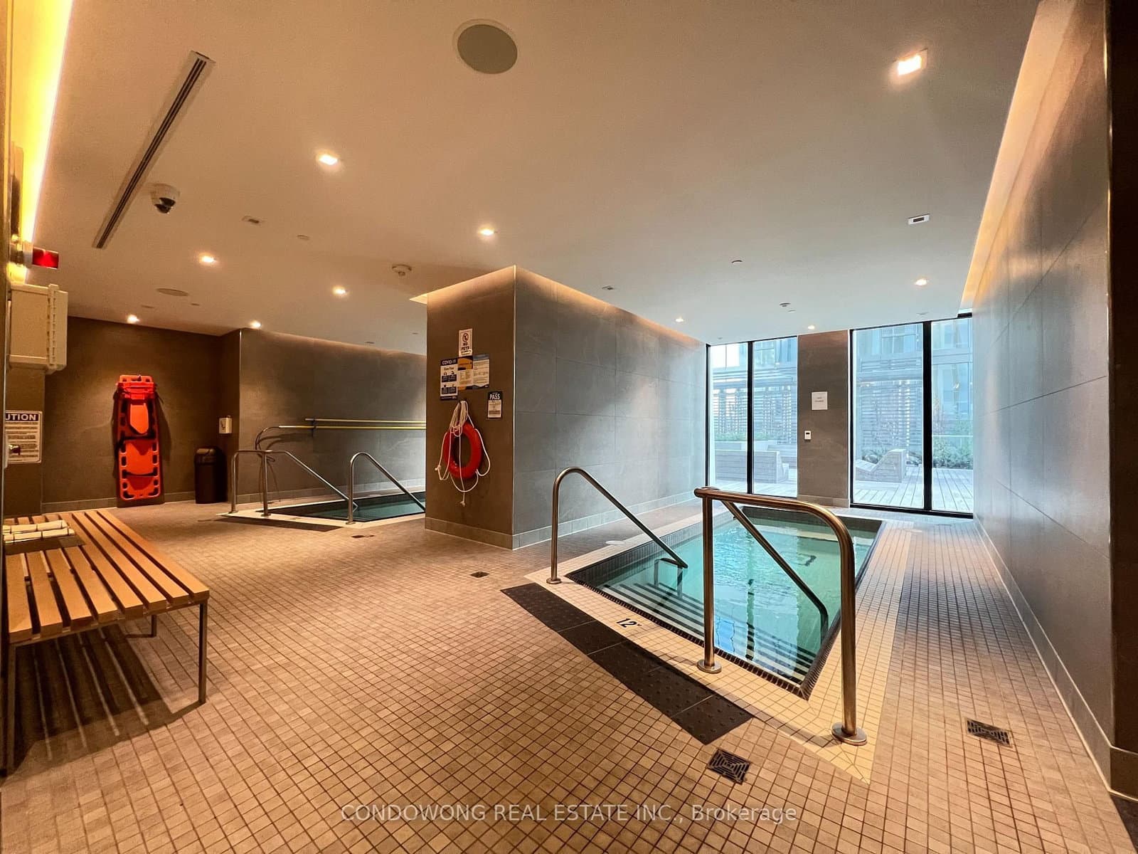 1 Yorkville Avenue, Unit 3801 thumbnail 18