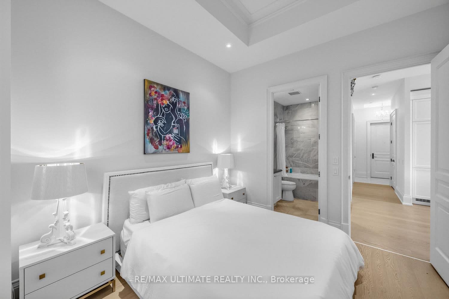 133 Hazelton Avenue, Unit 202 thumbnail 25