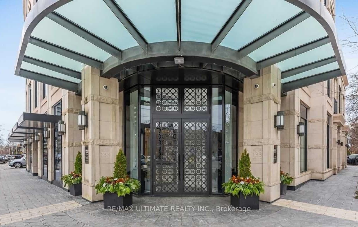 133 Hazelton Avenue, Unit 202 thumbnail 3