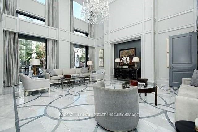 133 Hazelton Avenue, Unit 202 thumbnail 6