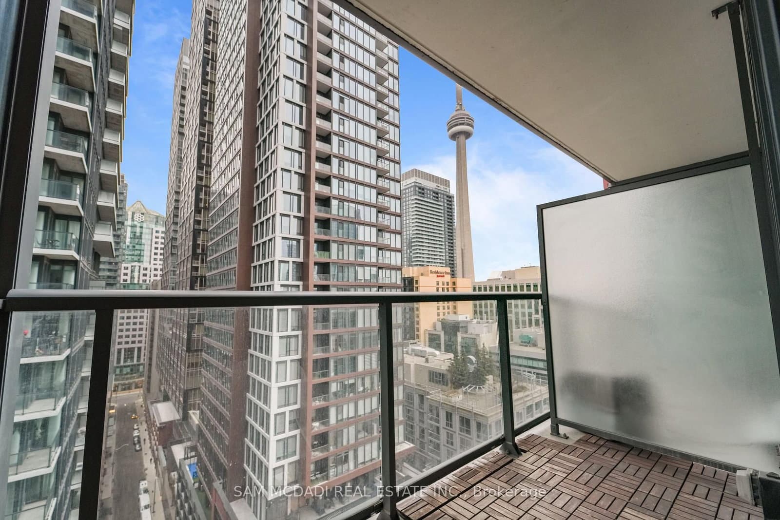 88 Blue Jays Way, Unit 1603 thumbnail 22