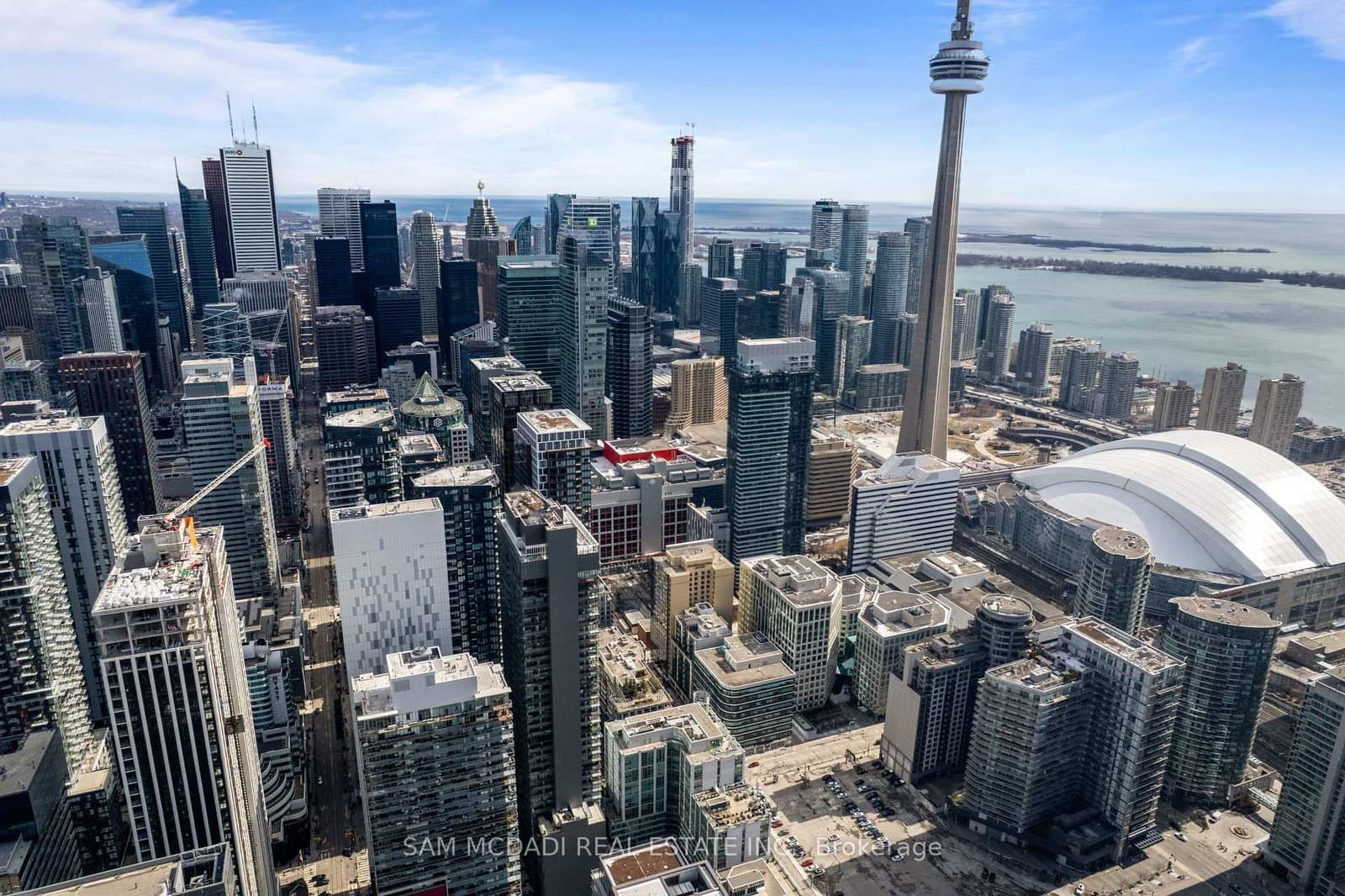 88 Blue Jays Way, Unit 1603 thumbnail 28
