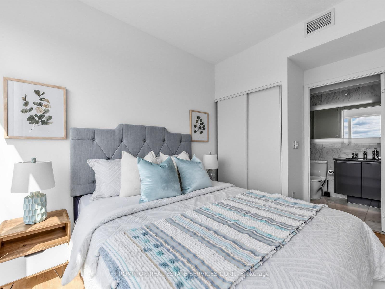 115 McMahon Drive, Unit 1710 thumbnail 13