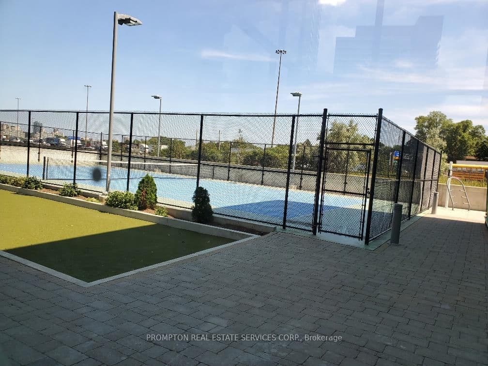 115 McMahon Drive, Unit 1710 thumbnail 27