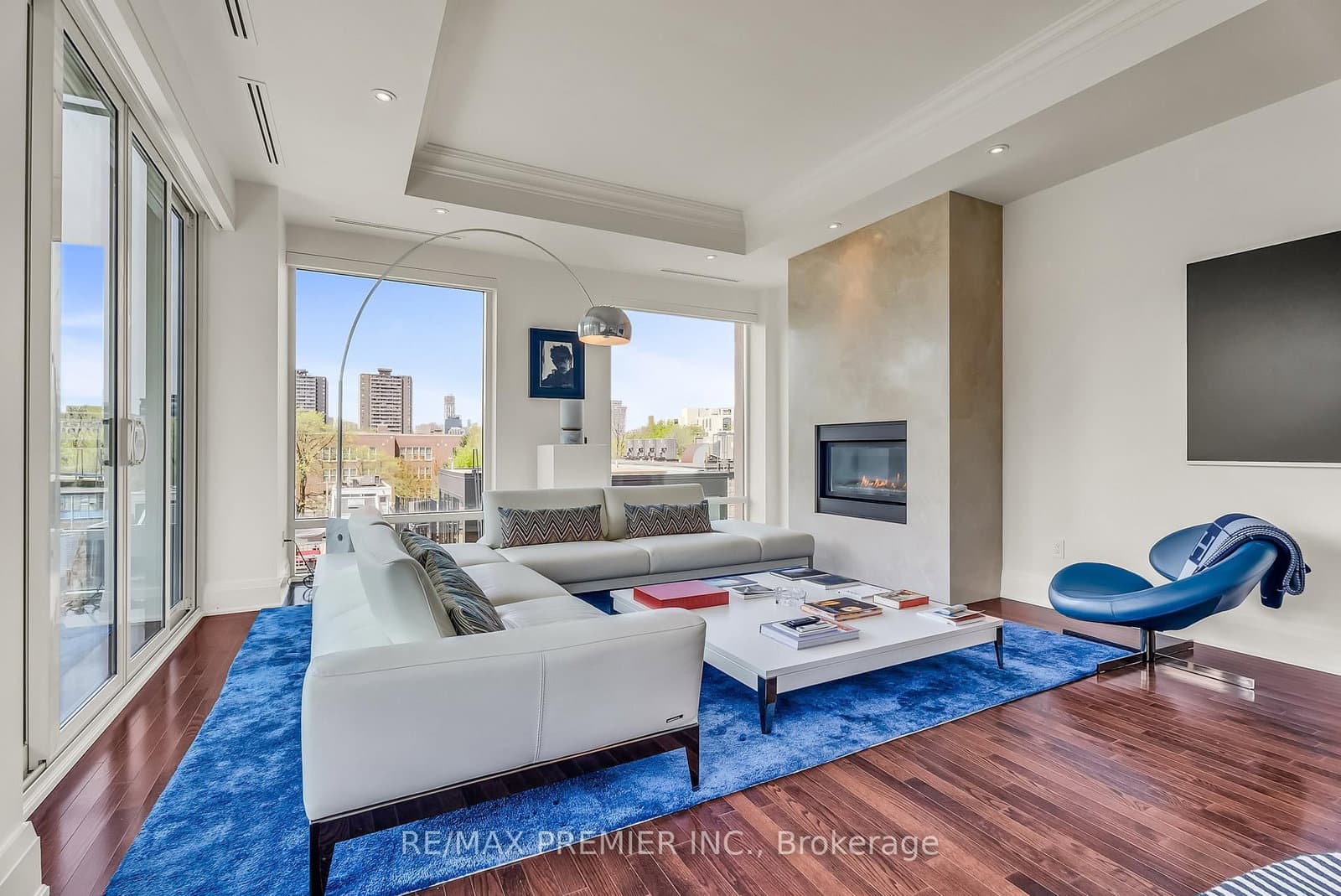 80 Yorkville Avenue, Unit 502 thumbnail 11
