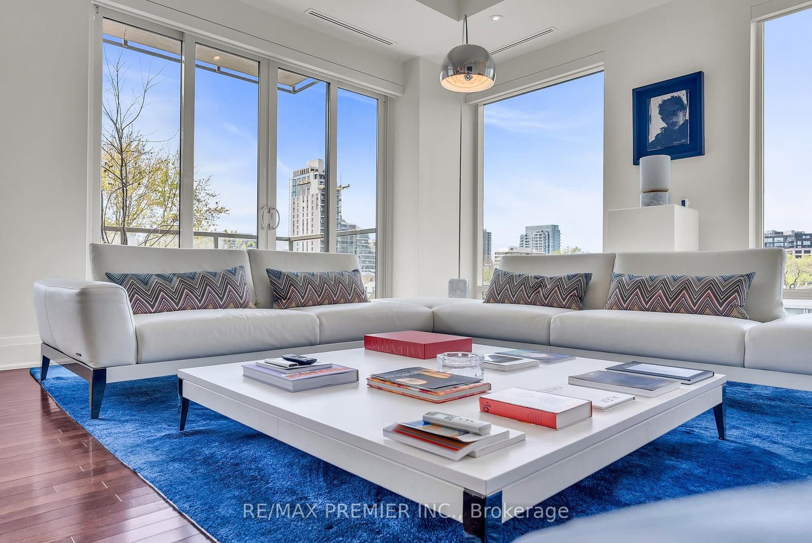80 Yorkville Avenue, Unit 502 thumbnail 16