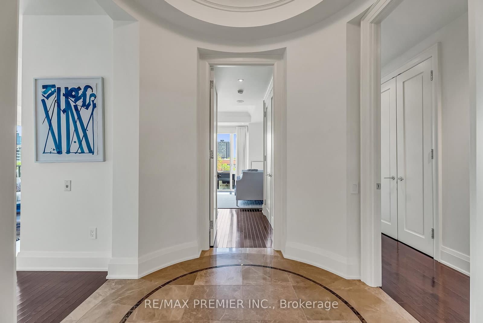80 Yorkville Avenue, Unit 502 thumbnail 24