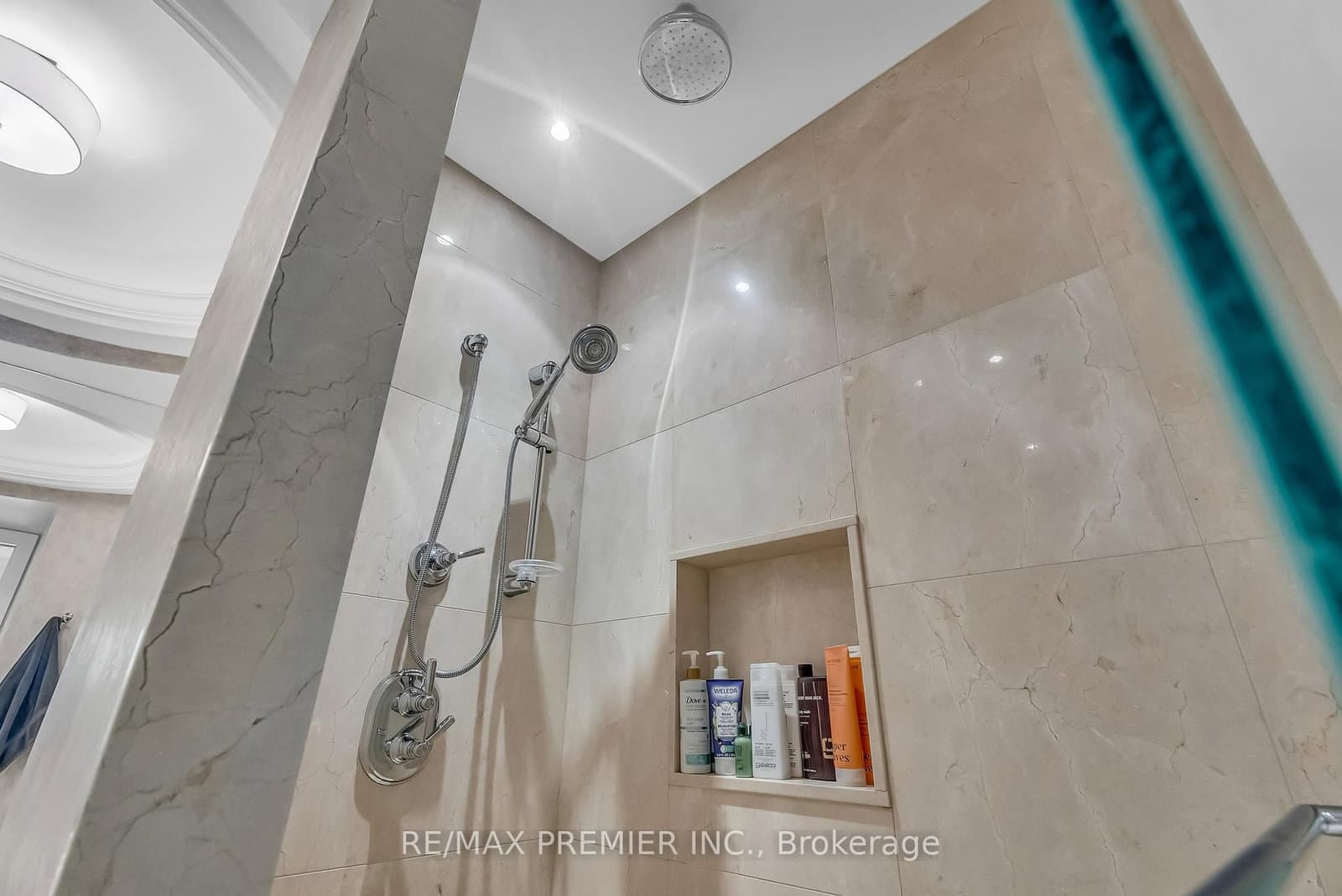 80 Yorkville Avenue, Unit 502 thumbnail 34