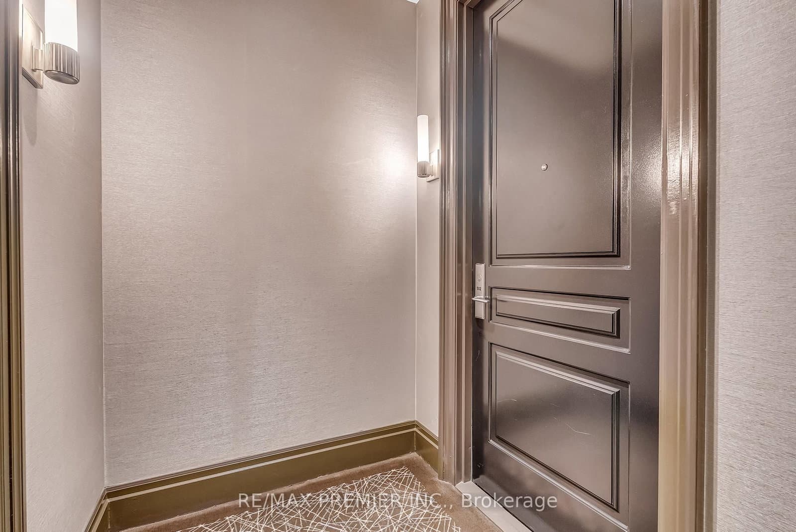 80 Yorkville Avenue, Unit 502 thumbnail 6