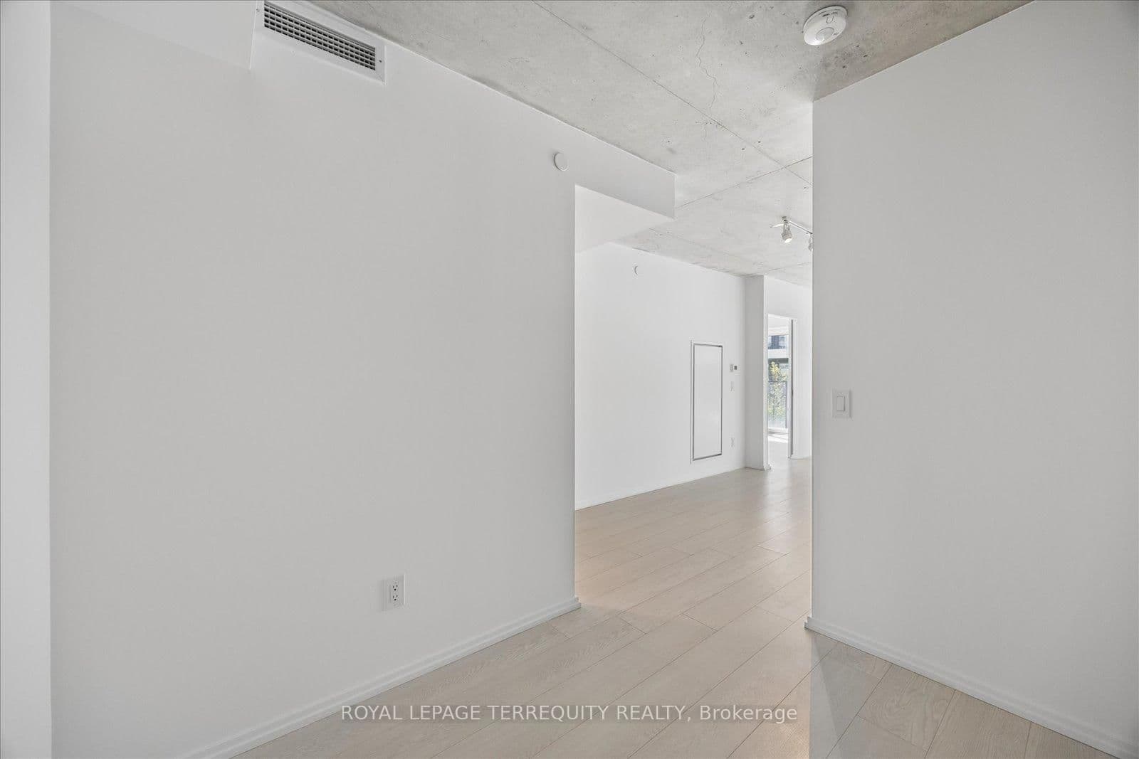 5 Soudan Avenue, Unit 703 thumbnail 26