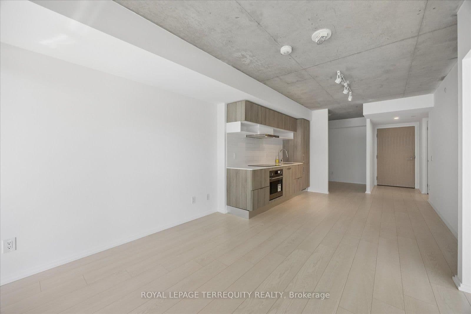 5 Soudan Avenue, Unit 703 thumbnail 8