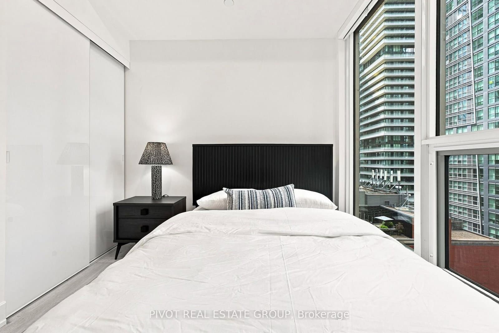15 Mercer Street, Unit 1206 thumbnail 11