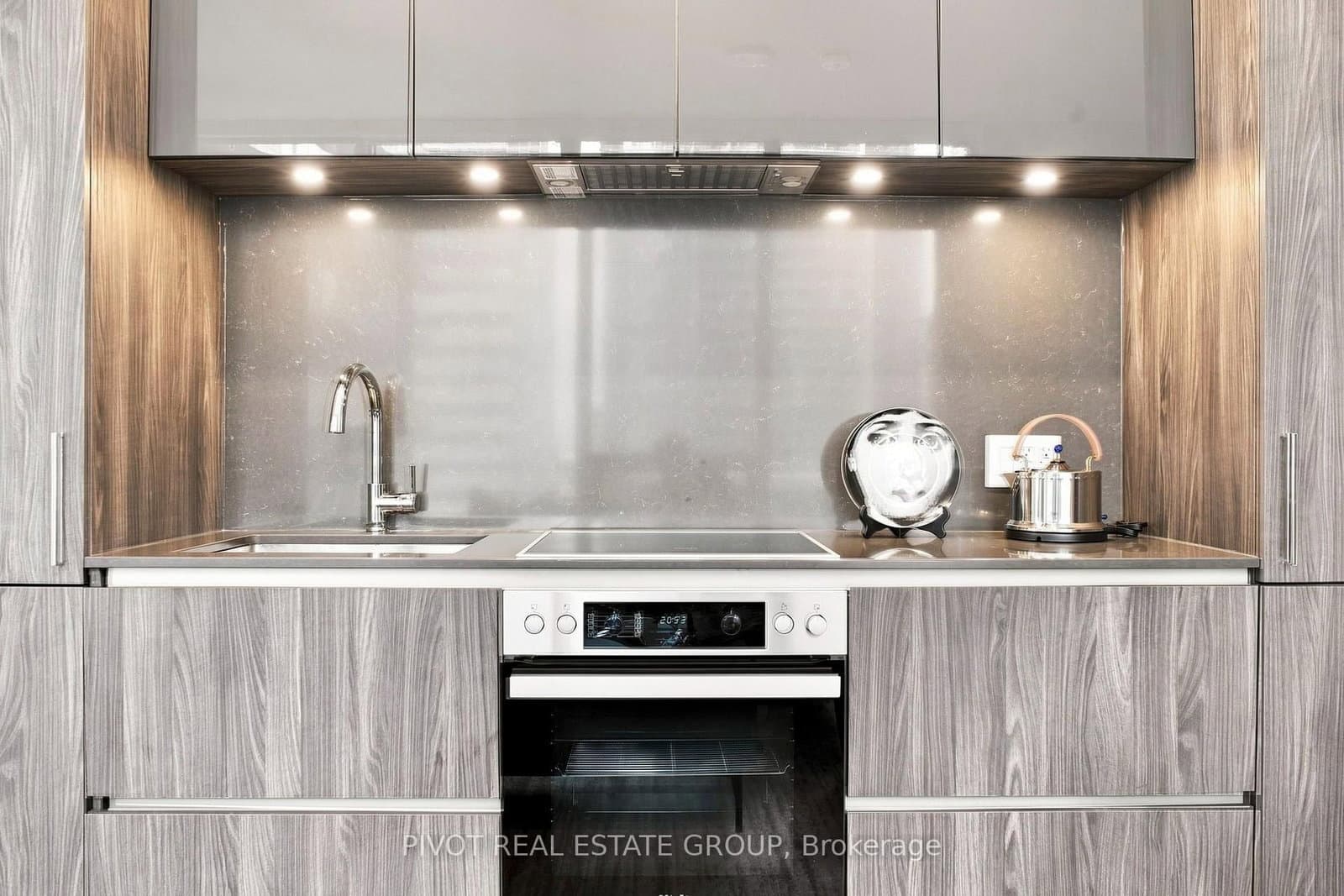 15 Mercer Street, Unit 1206 thumbnail 17