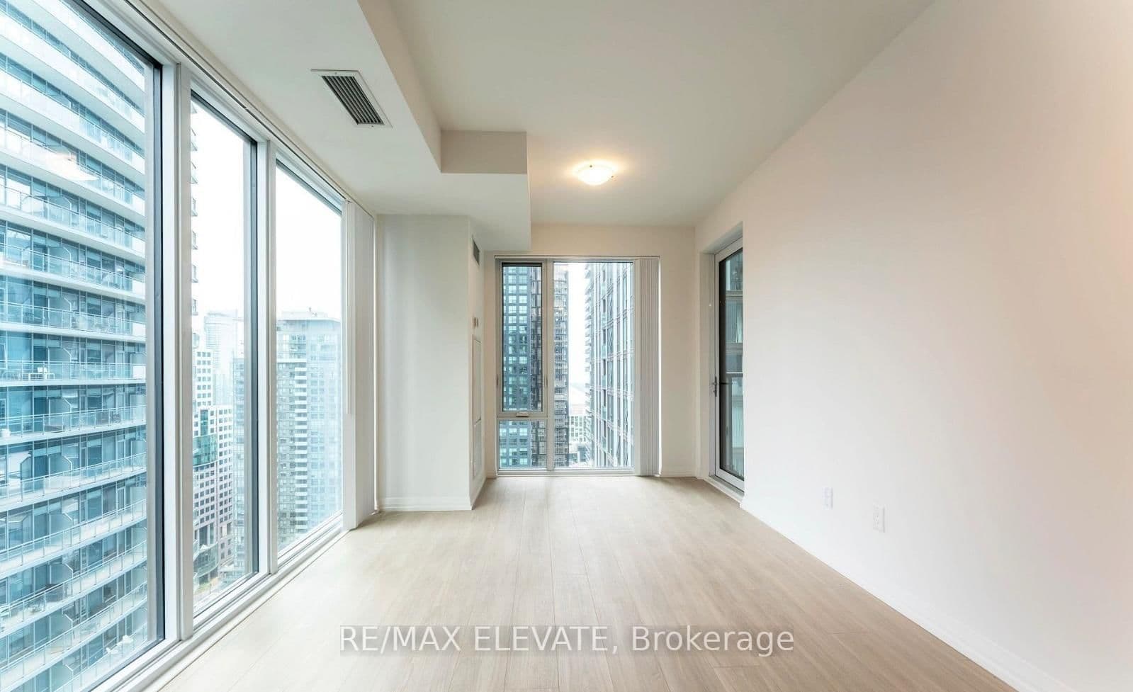 28 Widmer Street, Unit 3029 thumbnail 6