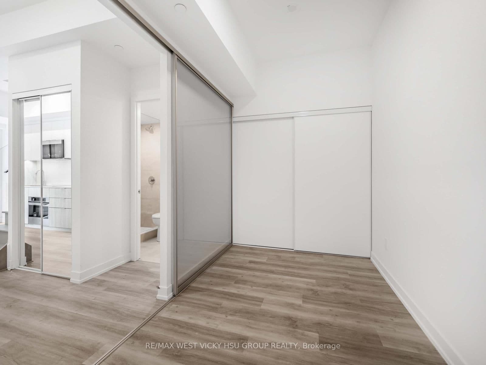 28 Eastern Avenue, Unit TH105 #6 thumbnail 11