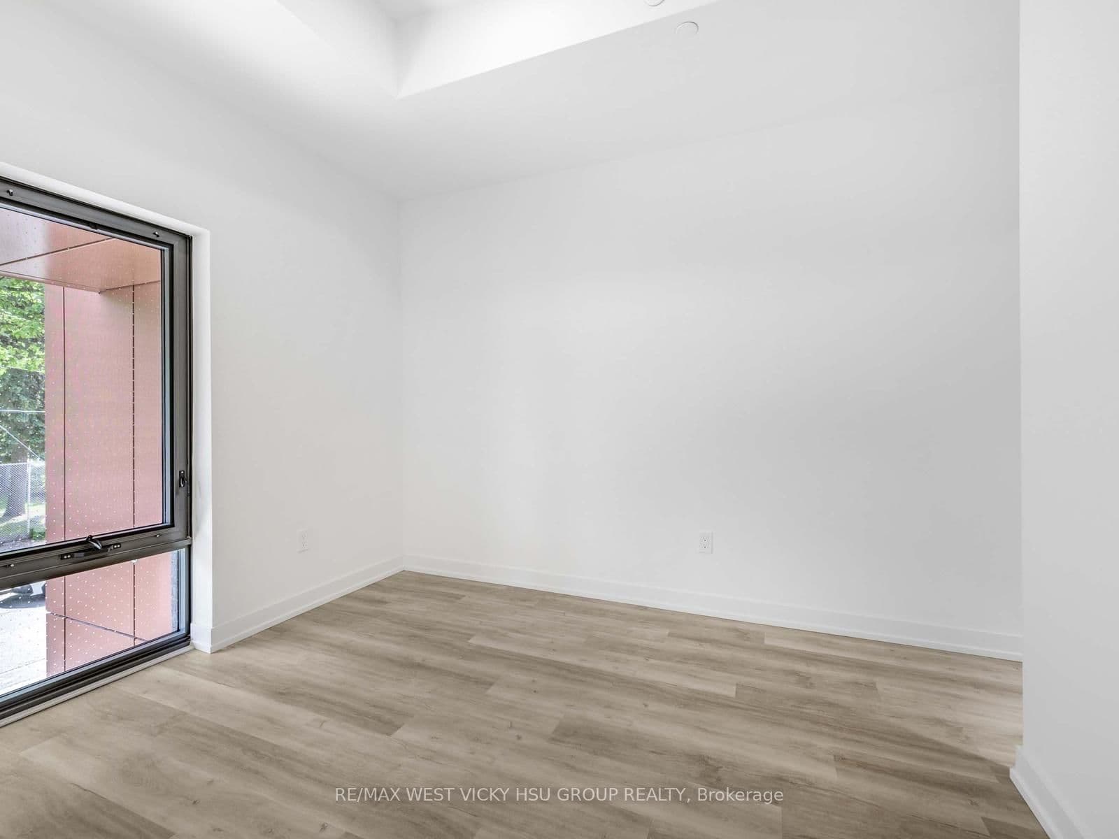 28 Eastern Avenue, Unit TH105 #6 thumbnail 14