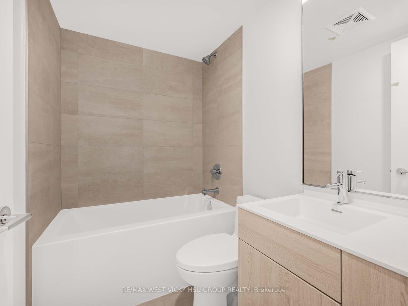 28 Eastern Avenue, Unit TH105 #6 thumbnail 23