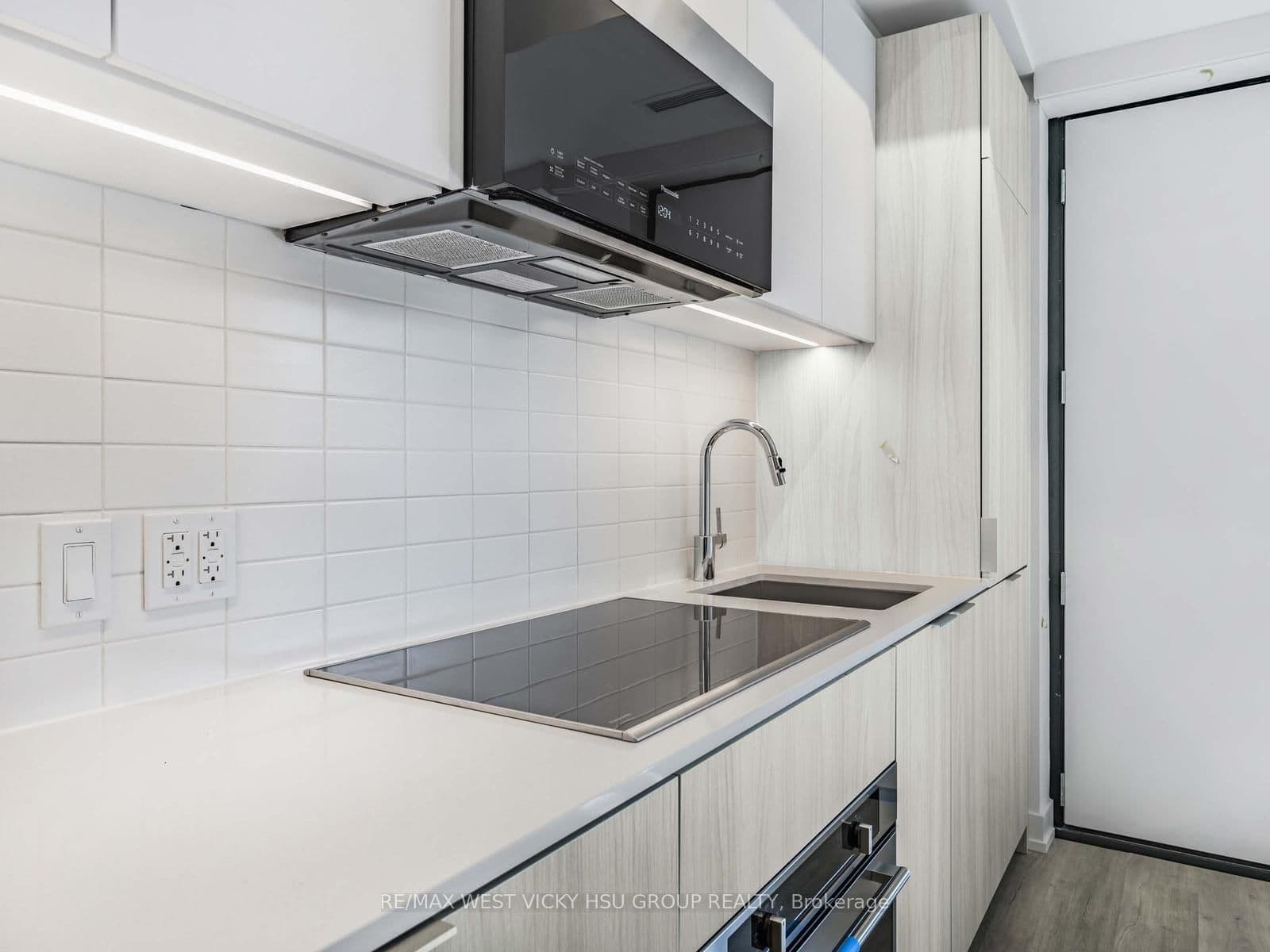 28 Eastern Avenue, Unit TH105 #6 thumbnail 9