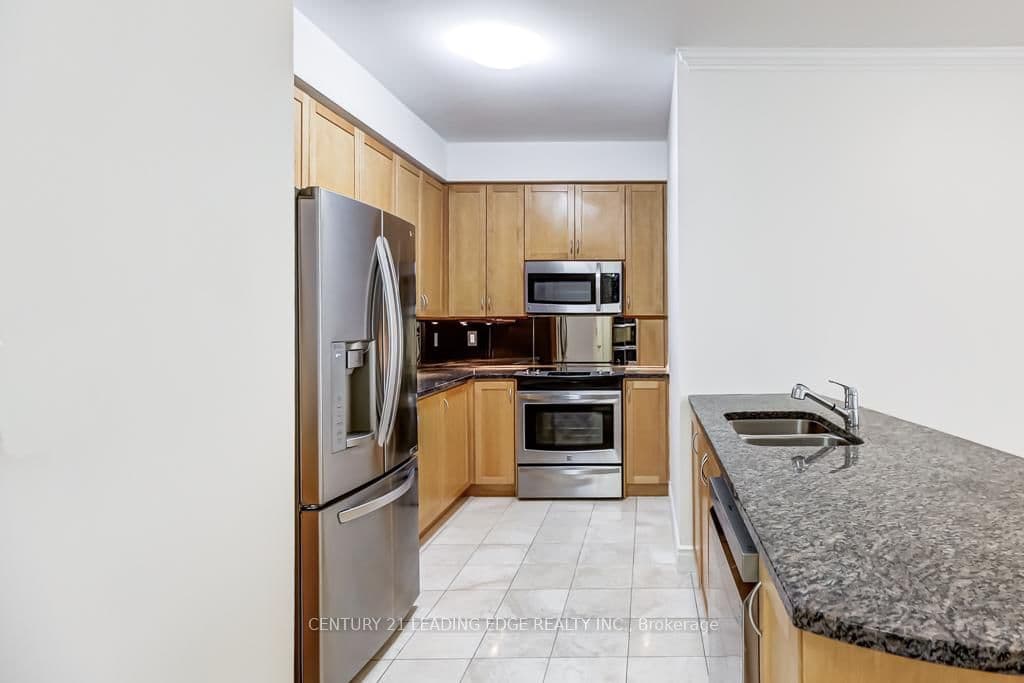 11 William Carson Crescent, Unit 308 thumbnail 5