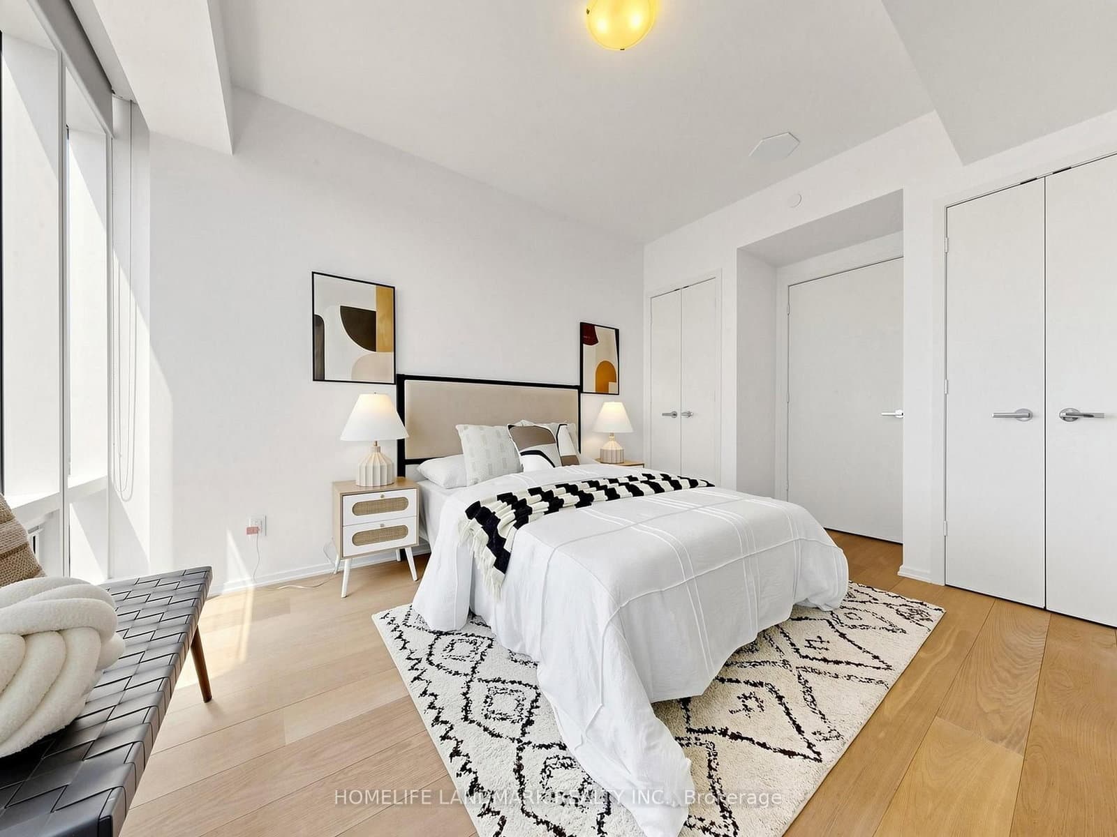 1 bloor Street E, Unit 6608 thumbnail 16