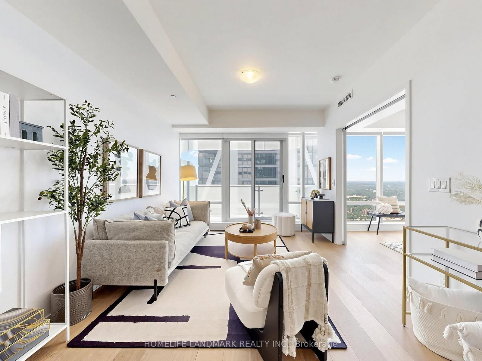1 bloor Street E, Unit 6608 thumbnail 7