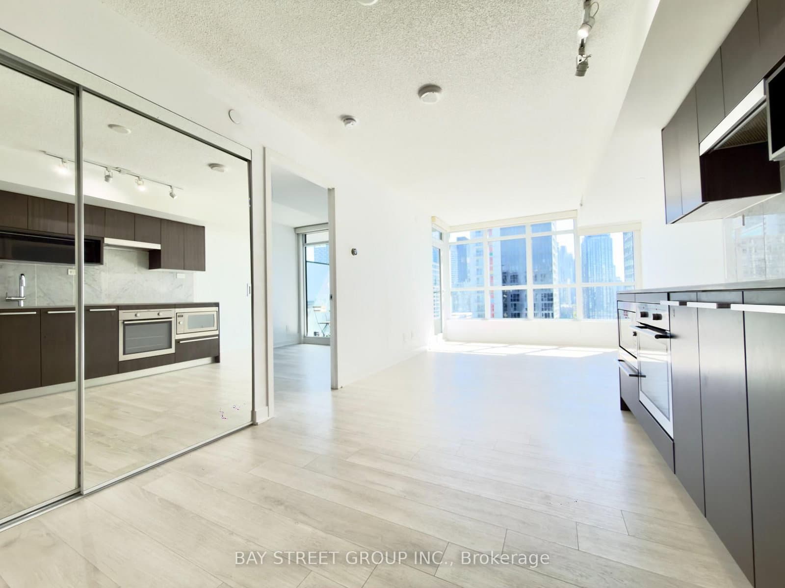 80 Queens Wharf Road, Unit 2007 thumbnail 11
