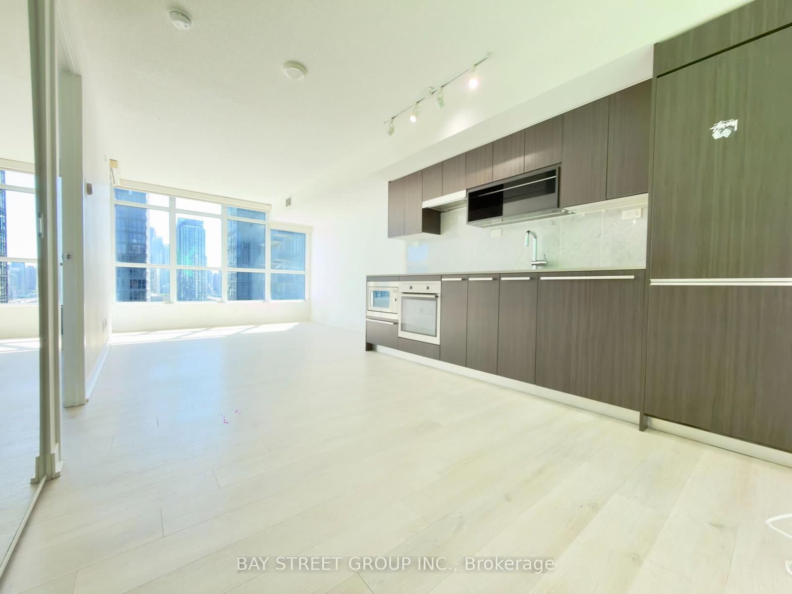 80 Queens Wharf Road, Unit 2007 thumbnail 13