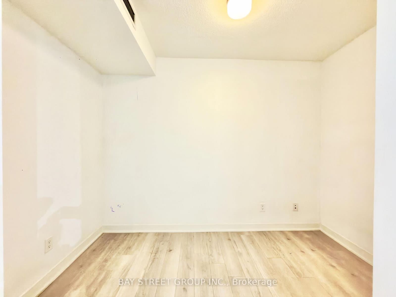 80 Queens Wharf Road, Unit 2007 thumbnail 8