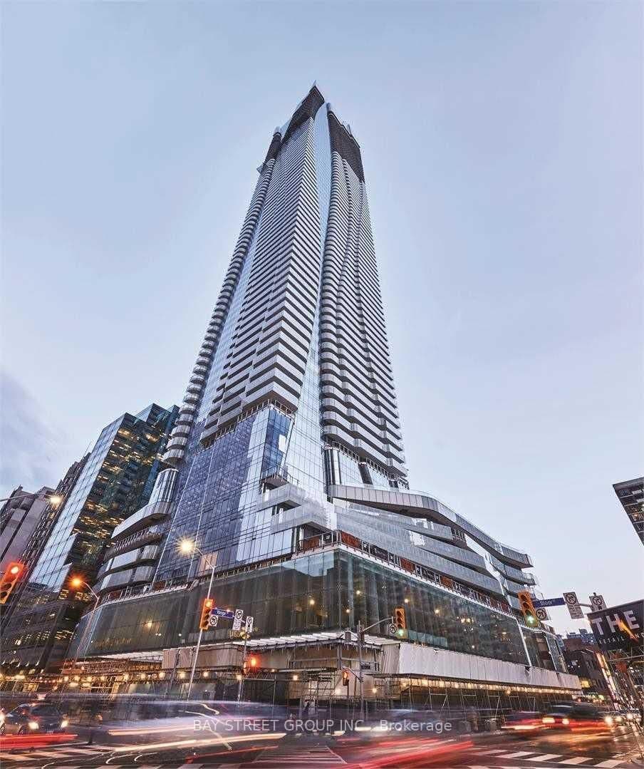 1 Bloor Street E, Unit 6302