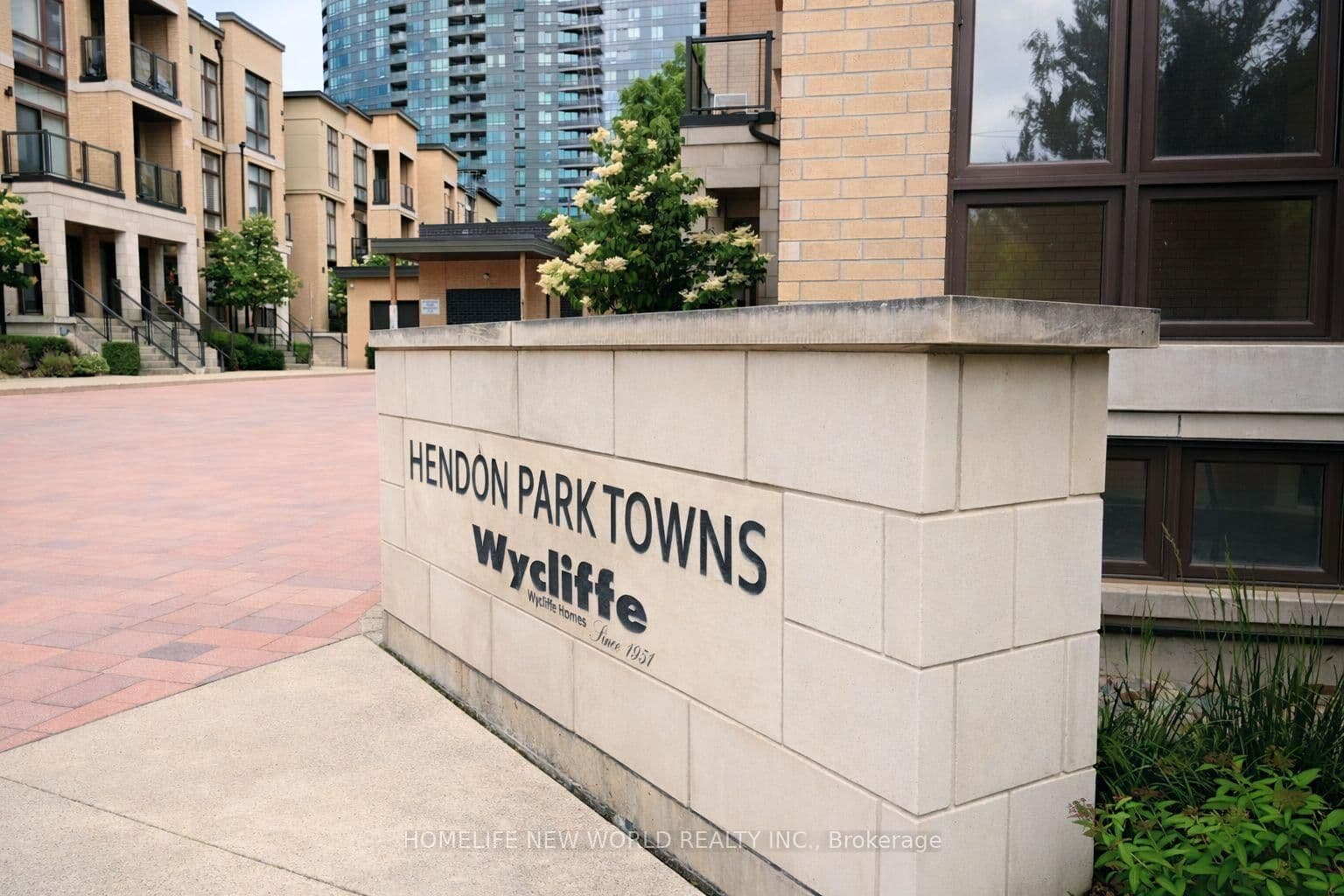 19 Eldora Avenue, Unit 45 - Image 1