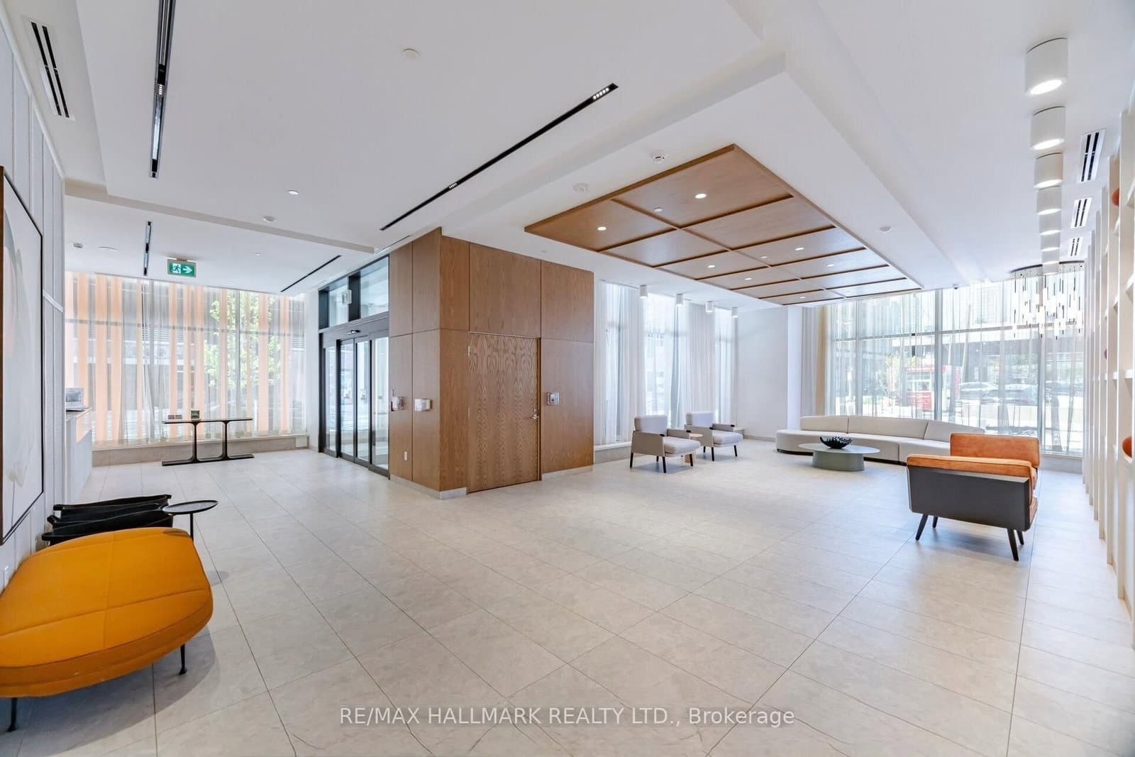 15 Richardson Street, Unit 407 thumbnail 4