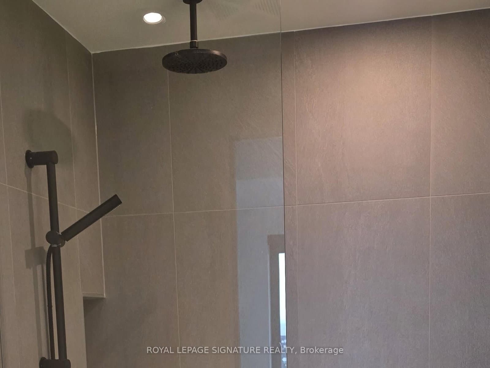 55 Charles Street E, Unit 4002 thumbnail 30