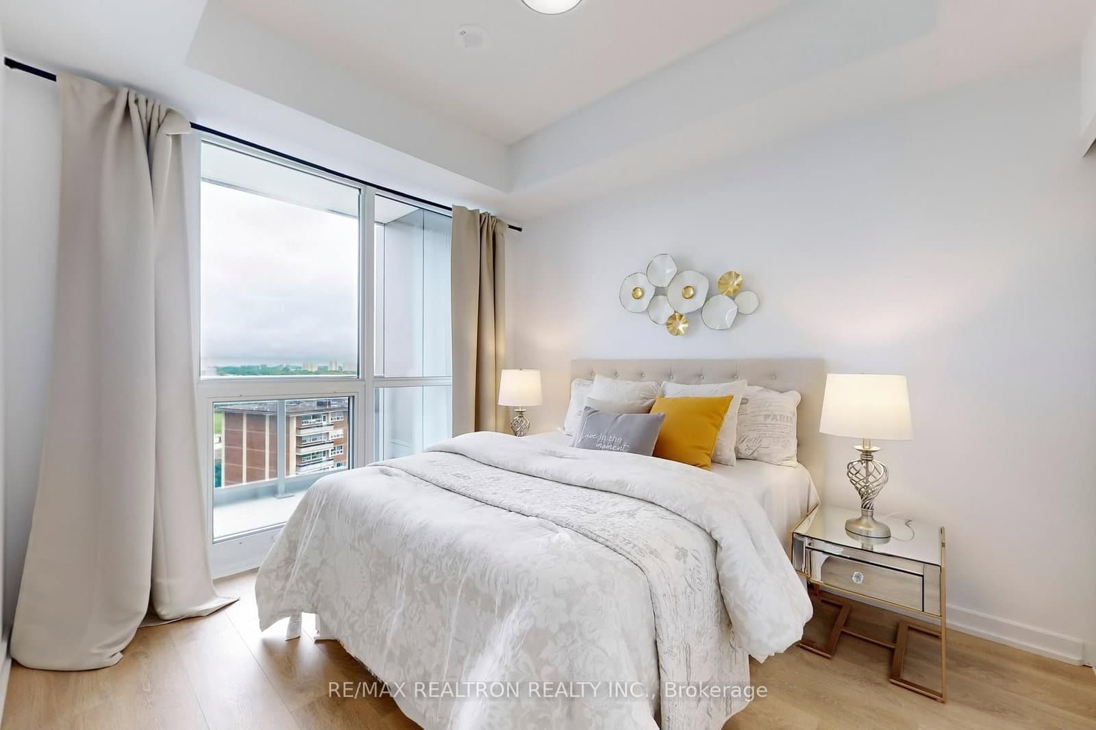36 Forest Manor Road, Unit 1102 thumbnail 19