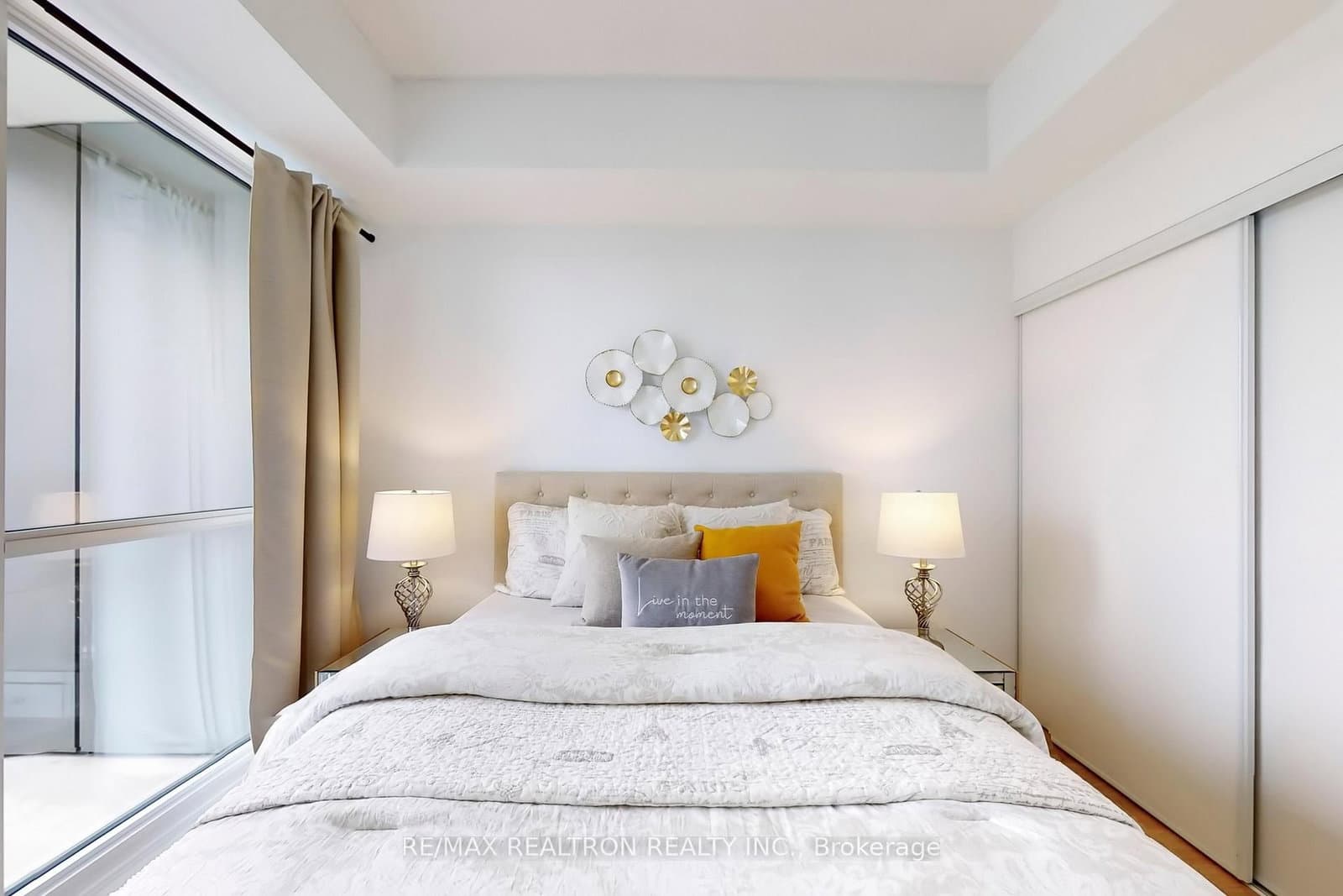 36 Forest Manor Road, Unit 1102 thumbnail 21