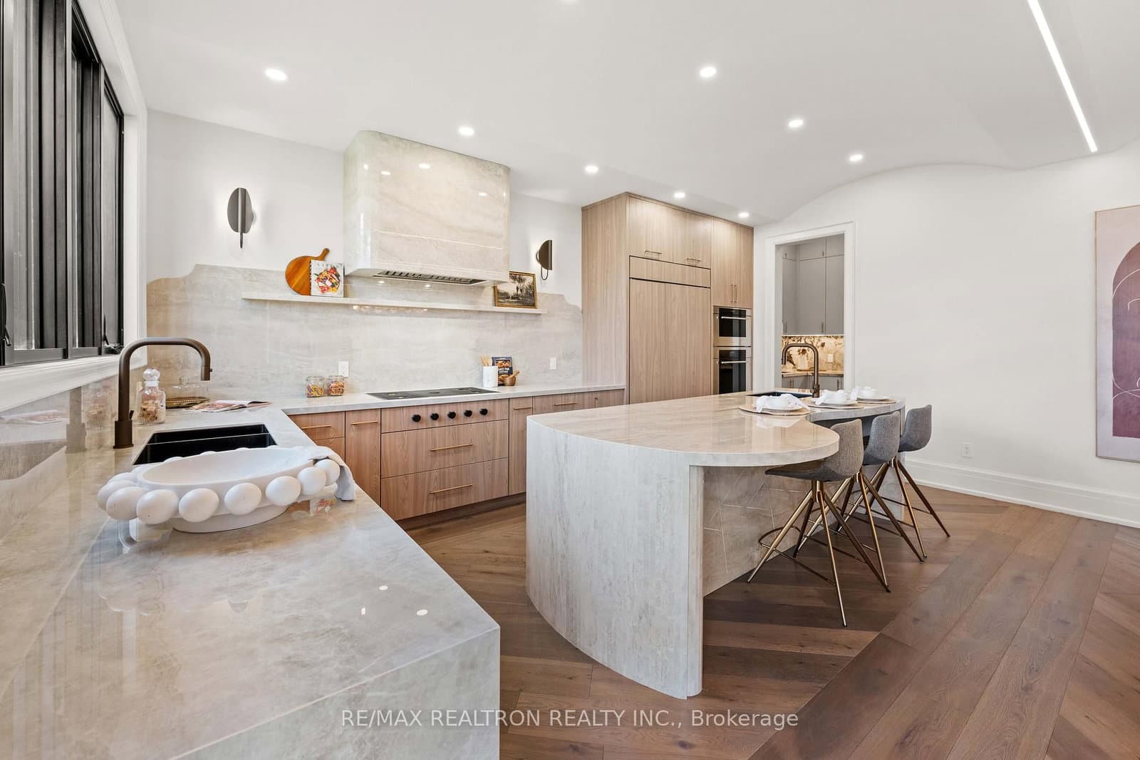 38 Ridgevale Drive thumbnail 19