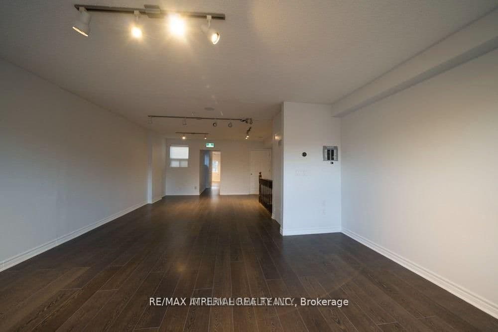 3334 A Yonge Street, Unit 2nd FL thumbnail 5