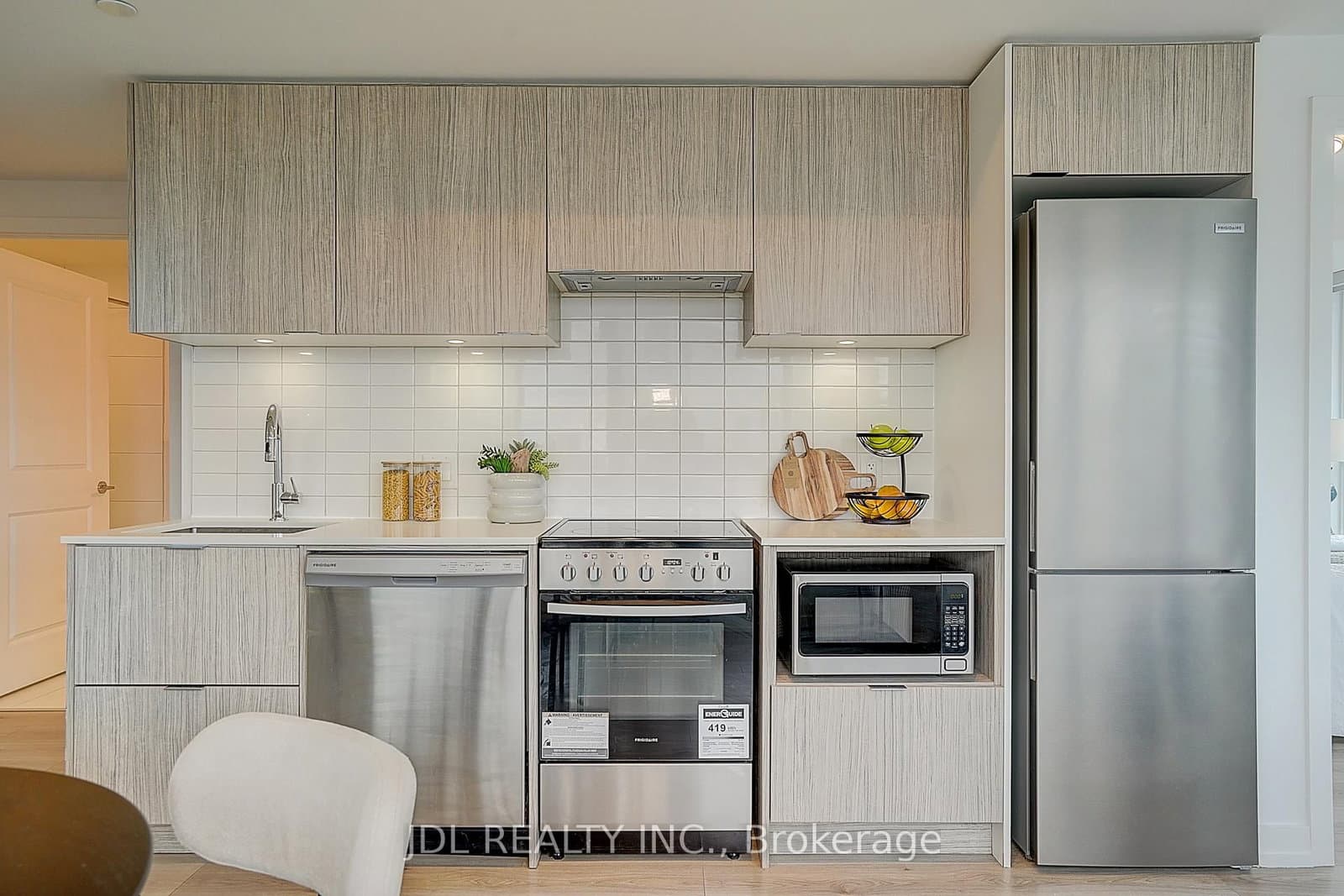 395 Bloor Street E, Unit 3902 thumbnail 15