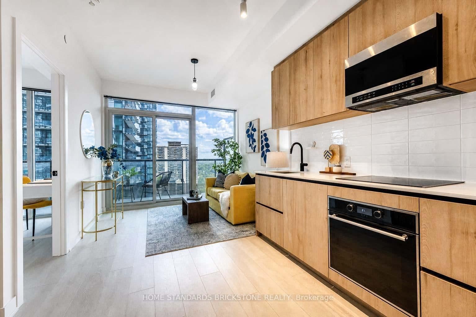 117 Broadway Avenue, Unit 1705 thumbnail 10