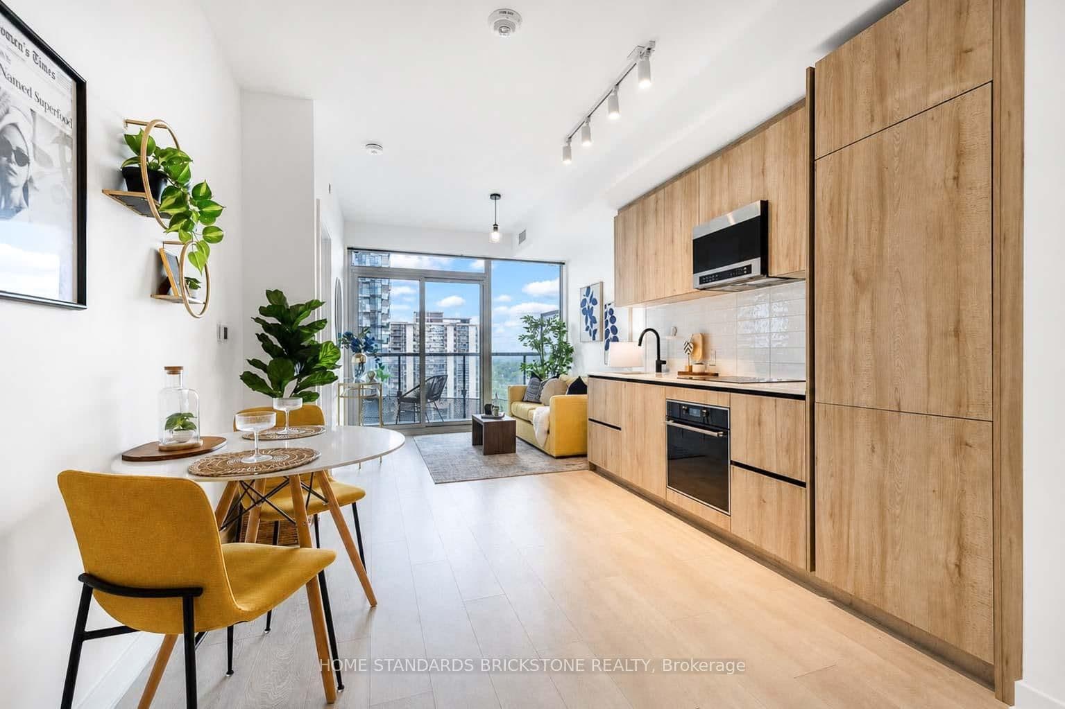117 Broadway Avenue, Unit 1705 thumbnail 9