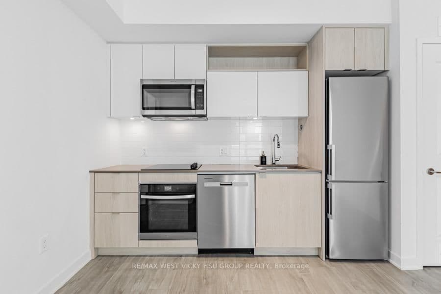 100 Dalhousie Street, Unit 3301 thumbnail 8