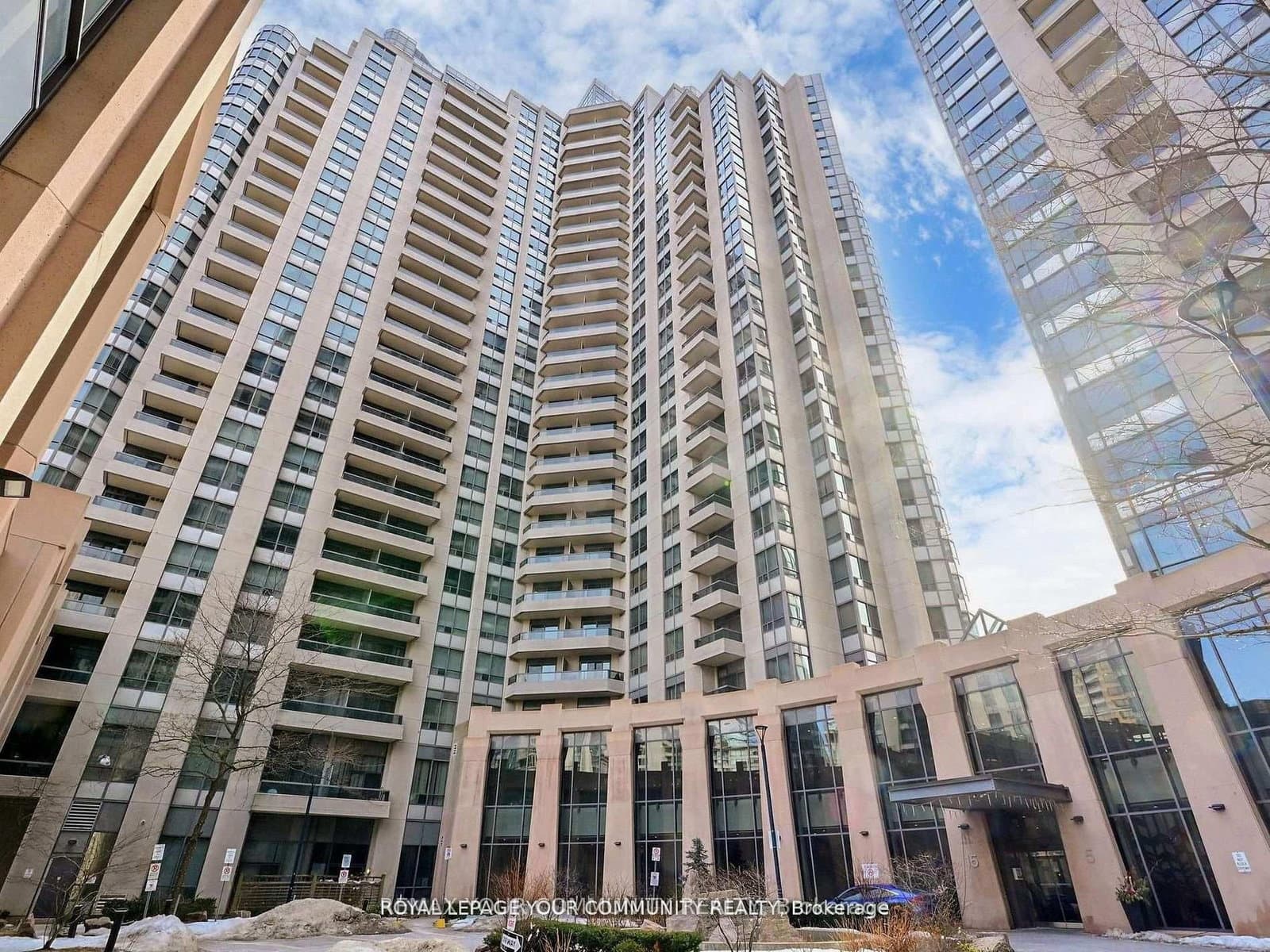 15 Northtown Way, Unit 929 thumbnail 3