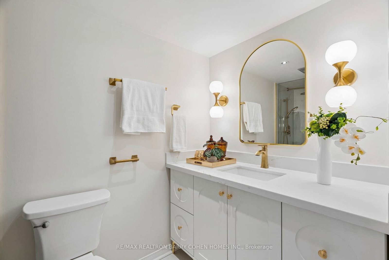 360 Bloor Street E, Unit 301 thumbnail 27