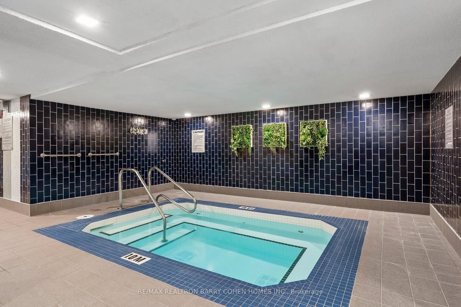 360 Bloor Street E, Unit 301 thumbnail 42