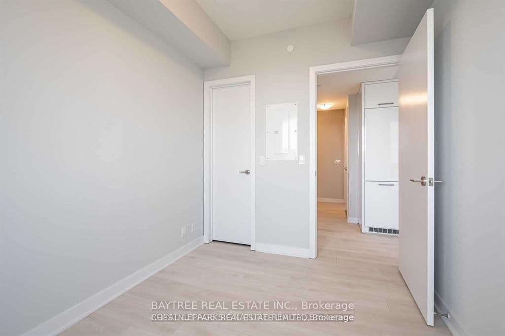 2221 Yonge Street, Unit 1202 thumbnail 11