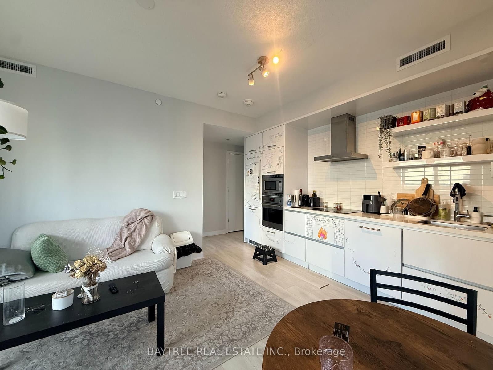 2221 Yonge Street, Unit 1202 thumbnail 20