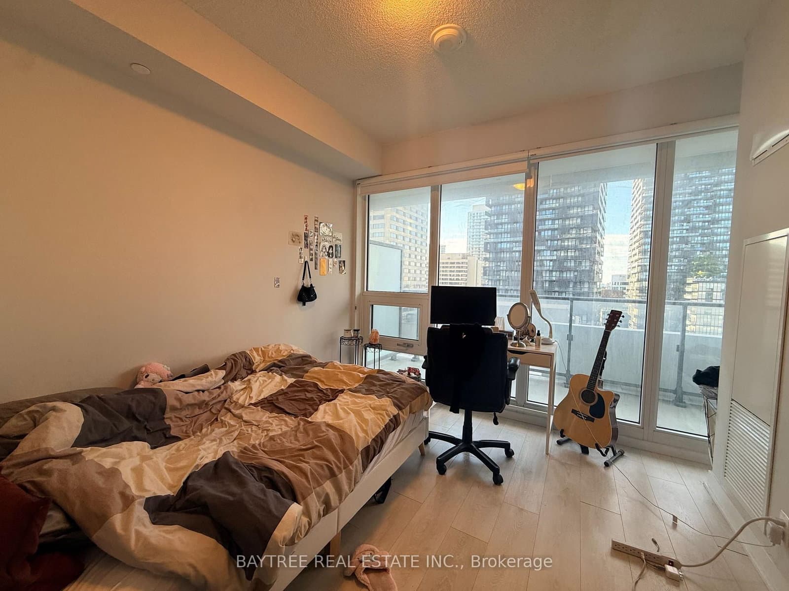 2221 Yonge Street, Unit 1202 thumbnail 23