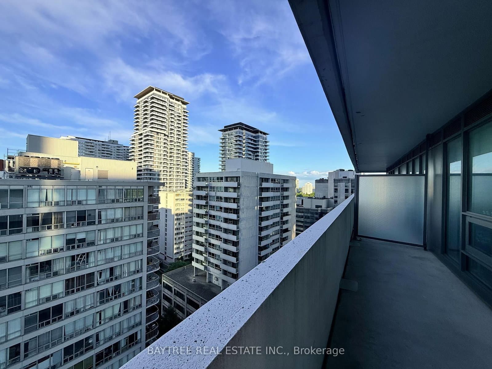 2221 Yonge Street, Unit 1202 thumbnail 30