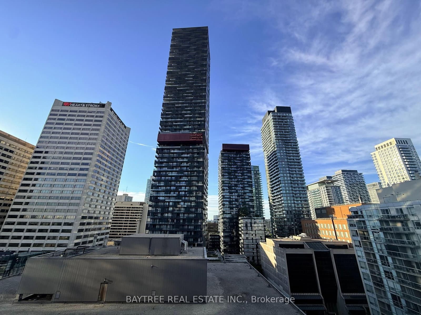2221 Yonge Street, Unit 1202 thumbnail 32