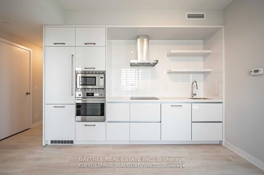 2221 Yonge Street, Unit 1202 thumbnail 4