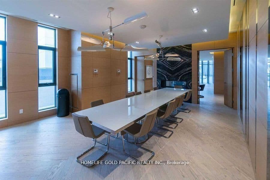 99 The Donway Road W, Unit 209 thumbnail 17